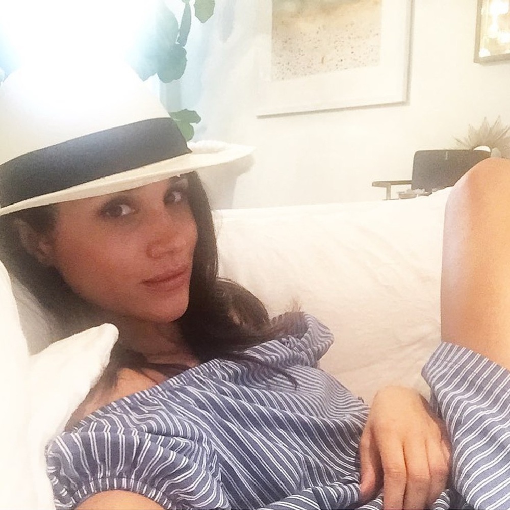 ❣️CLOSET CLEAR OUT❣️ Zara Blue and White Striped Dress